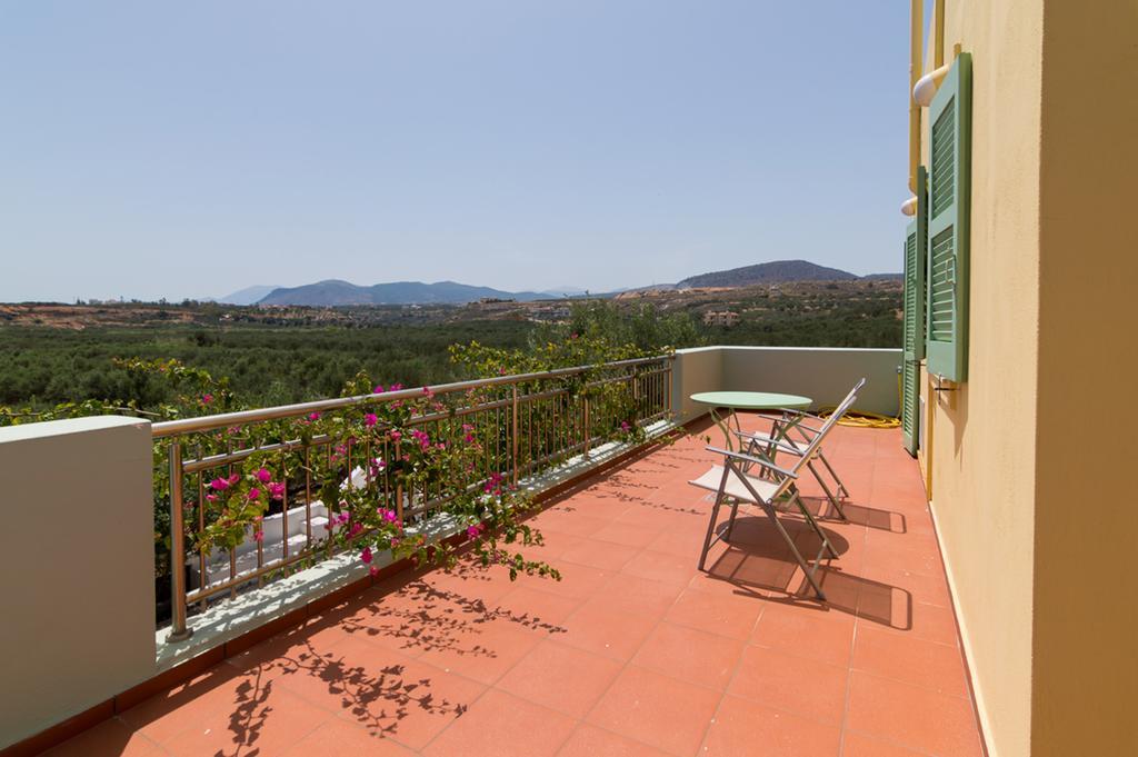 Athena Villas Olive Grove & Estate Gouves Exteriér fotografie